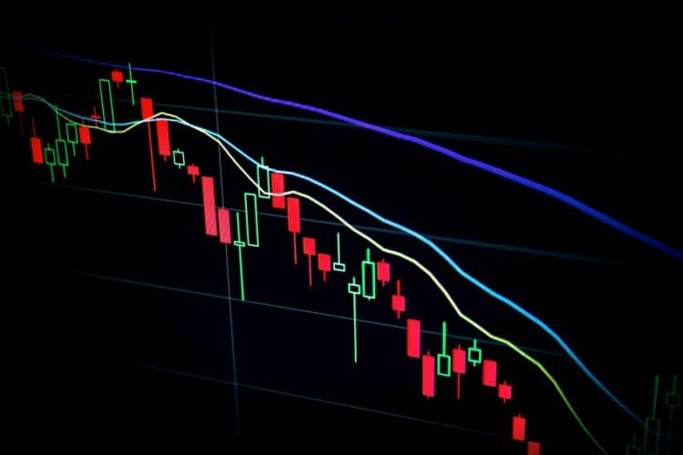 Când „investești” în CFD-uri, iei deseori un credit