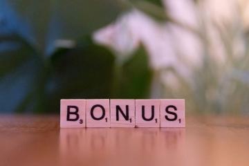 Bonusuri tot mai atractive oferite de bănci clienților