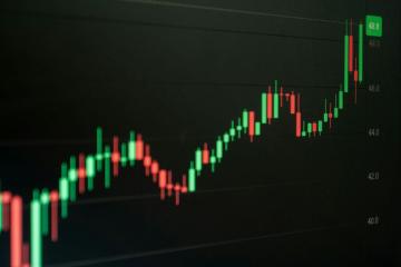 SpaceX, o companie care pierde bani, a intrat la bursă cu o evaluare stelară