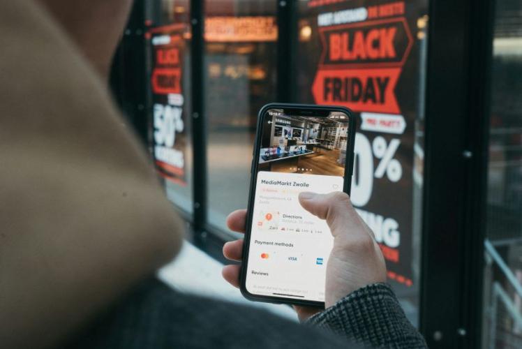 Black Friday pe stil vechi dar cu strategii noi