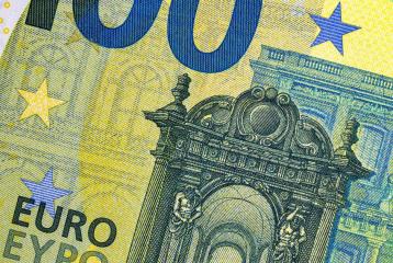 Depozitele populației în euro au dobânzi mai mici decât media zonei euro